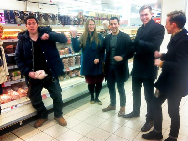 Contortionists6's tweet photo. @RingMasterOMD in the chicken aisle...chicken dancing... #alternative http://t.co/STI09wNR
