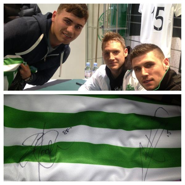 RossM91's tweet photo. @HOOP588 @kcommons15 mon the hoops http://t.co/7mXFmyL7