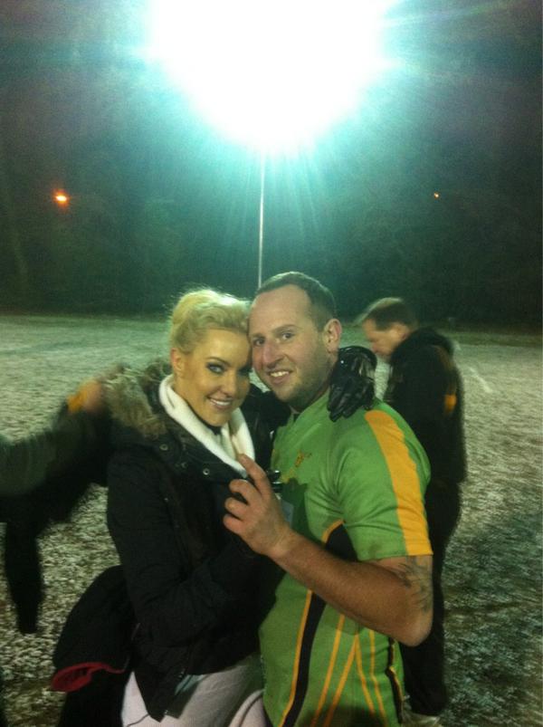 Me freezing my ass of at Bracknell rugby club with <a href="/RealNatalieLowe/">Natalie Lowe</a>
