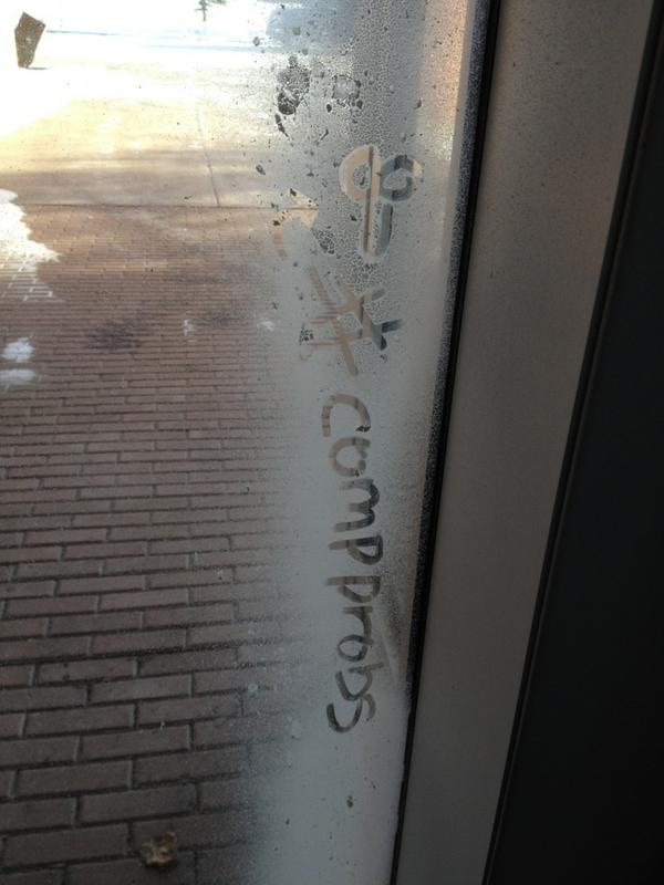 Shannon_Jones15's tweet photo. This is what ends up happening when people try and decorate the comp @CompProbz http://t.co/AMKWnoij