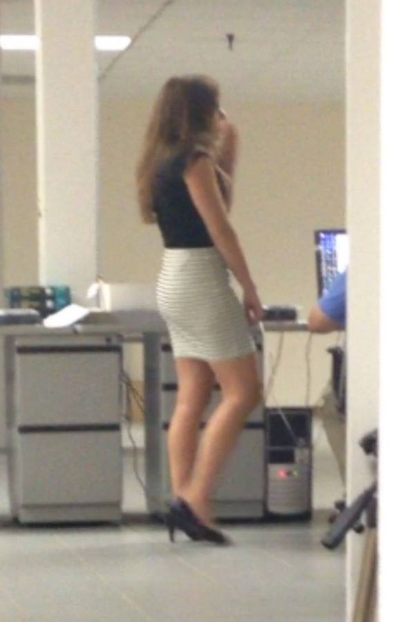 McFuckn's tweet photo. office #creep http://t.co/vFlE3N2l