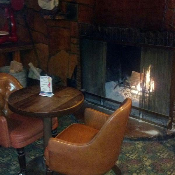 IdleSpurs's tweet photo. Your table is ready! http://t.co/WHvBbEPQ