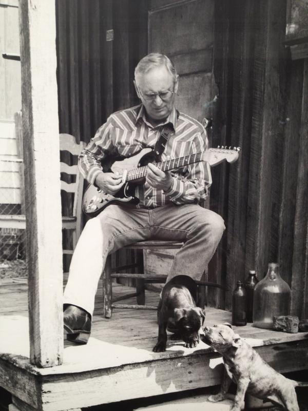 MilkStudios's tweet image. This one&apos;s called &quot;Johnny&quot; cc @Hunter_Barnes #SerpentHandling