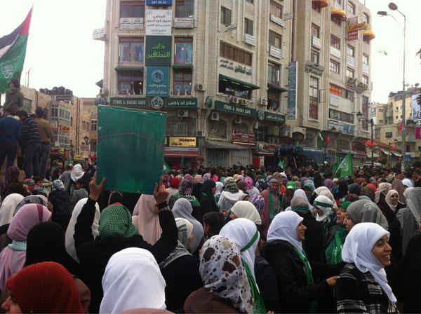 rebeccacollard's tweet image. Strong #hamas showing for #ramall