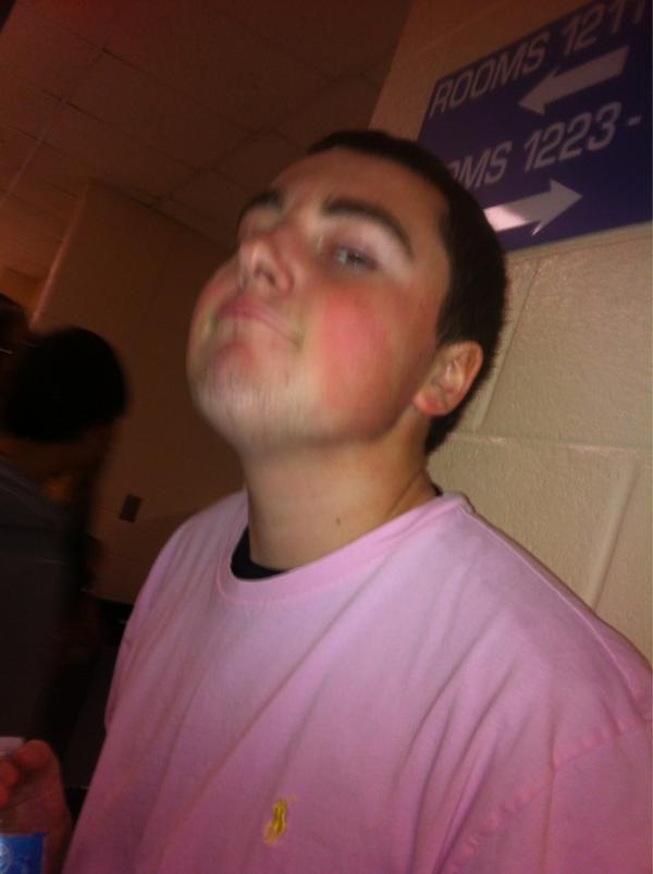 jordana_elias2's tweet image. truuuuuuu #2chins