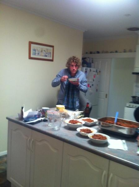 plentyofskin's tweet image. @djhoare16 going to be a long weekend for @st_diesel. Already using a tea towel as an aid #cantbackup @st_marys_saint