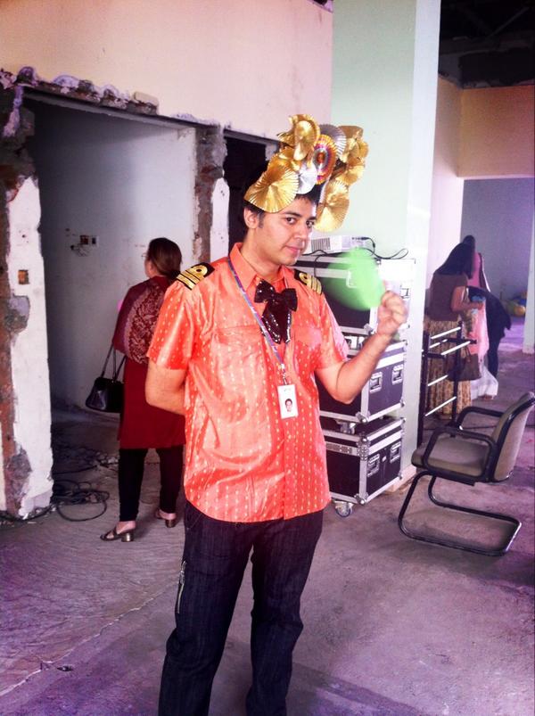 flowperspective's tweet image. Always! #ArtMeetsDesign “@RiddhikaJesrani: Always, always fabulous! @parmeshs #LittleShilpaAccessory #MuseumofMemories http://t.co/5131YCm8”