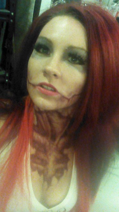 Come see my zombie show tonight at @hustlervegas  #brains http://t.co/JDPaJ4up<a class="tags" target="_blank" title="On Twitter" href="/?out=eyJ0eXAiOiJKV1QiLCJhbGciOiJIUzUxMiJ9.eyJpYXQiOjE3MjcyNjMyNzksImlzcyI6InR3cG9ybnN0YXJzLmNvbSIsIm5iZiI6MTcyNzI2MzI3OSwiZXhwIjoxNzU4Nzk5Mjc5LCJyZWRpcmVjdF91cmwiOiJodHRwczovL3R3aXR0ZXIuY29tL2h1c3RsZXJ2ZWdhcyJ9.He2PC8-PunfK_a5CukqhtVcnT2VAjjaEEY5pbeAT5Hg58Pf4aqcrpfWMbq5eC8YYc7PQ_bPHOXDrPdAYezACSw">@hustlervegas</a><a href="/tag/brains"class="tags"><span>#brains</span></a>