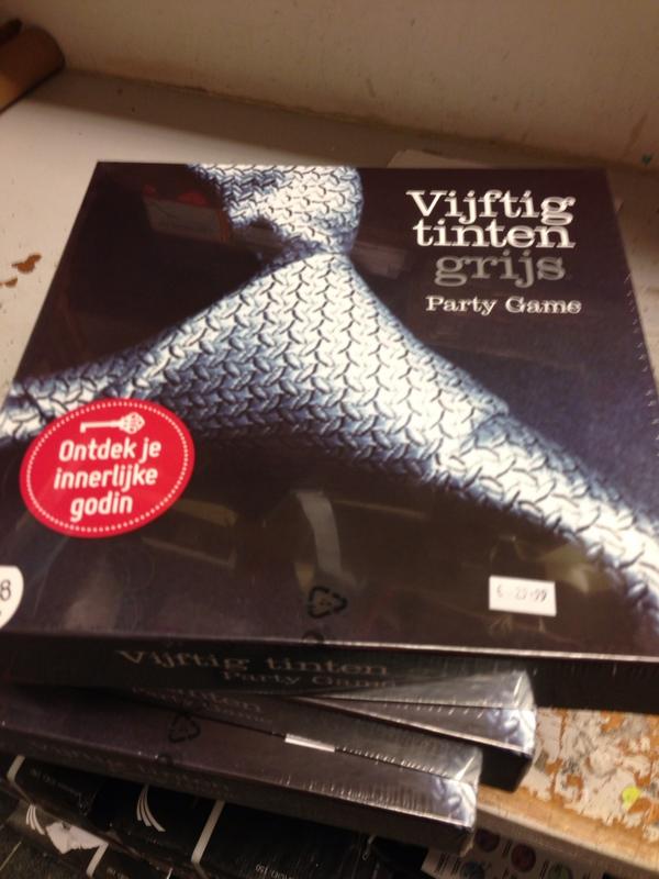 Het vijftig tinten spel! Spannend voor de feestdagen. Prijs: € 29,99