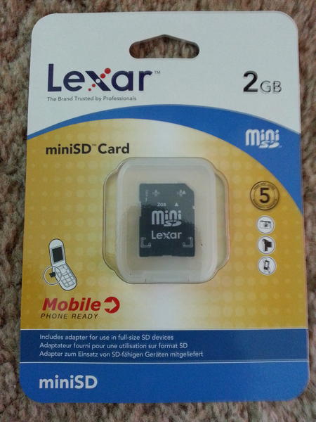 Inactive_Vin's tweet image. @RJBrawn @r_u_s_k_y want one? Need one? 2GB if #MiniSD loveliness.