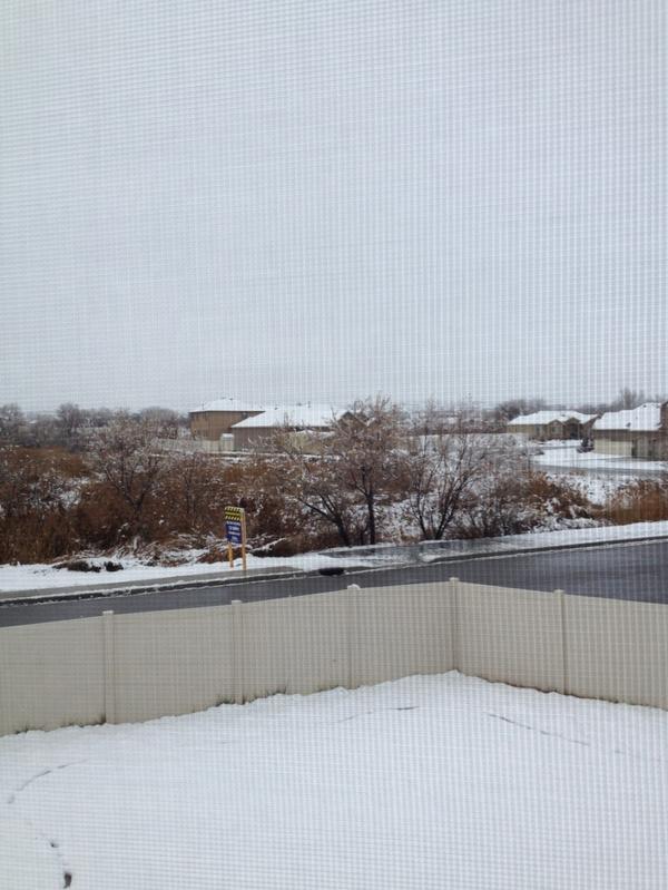 angie562lamb's tweet photo. White Christmas🎅🎅🎅 http://t.co/246m6132