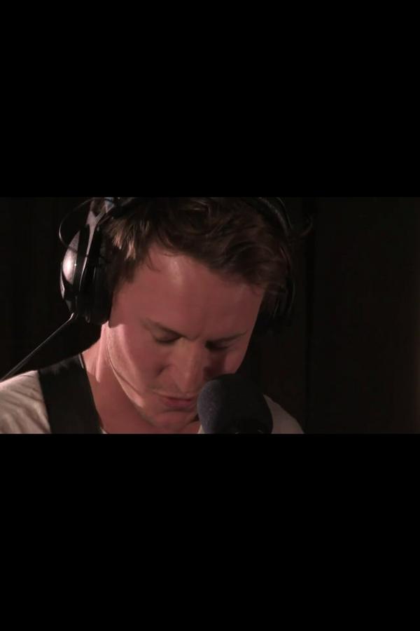 FansOfBenHoward's tweet photo. @benhowardmusic :) http://t.co/GpgbIzZ4