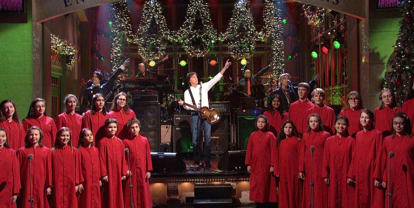 Saturday Night Live - SNL Twitter: "The NYC Children's Chorus and @PaulMcCartney simply having a wonderful Christmastime. #SNL http://t.co/amUiHqUv" / Twitter