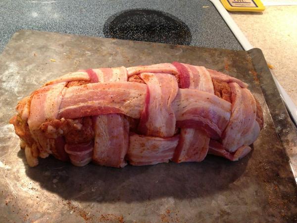 CraigTabor_'s tweet image. #baconexplosion #bacon #bge #BBQ #BigGreenEgg @BigGreenEggInc @BigGreenEggUK @Yeatsy