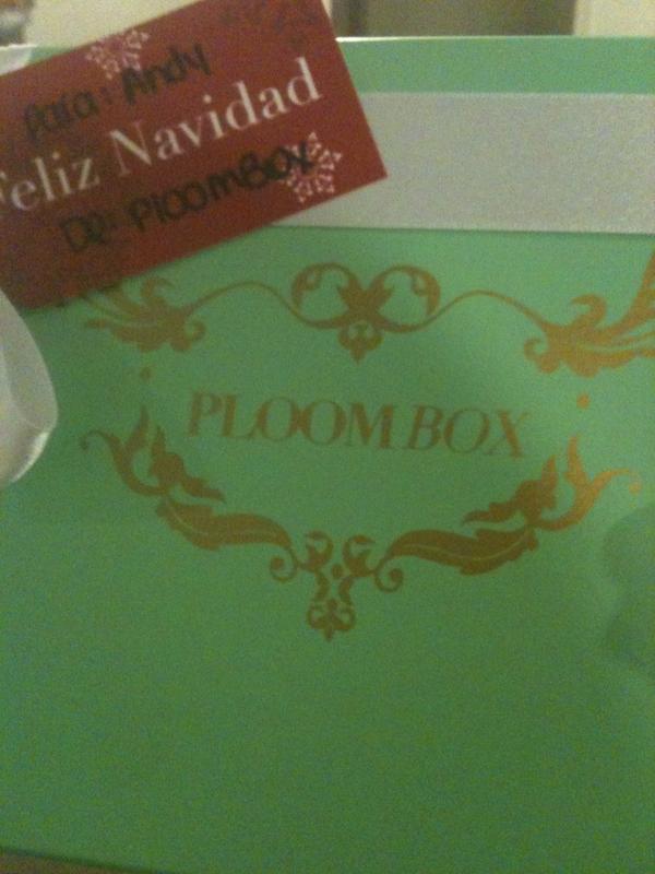 Ya me llego mi caja #ploombox felicidades amigas <a href="/danielleaziz/">Danielle Aziz</a> <a href="/sofia_gar/">sofia garcia</a> <a href="/ploombox/">Don Claxton</a>