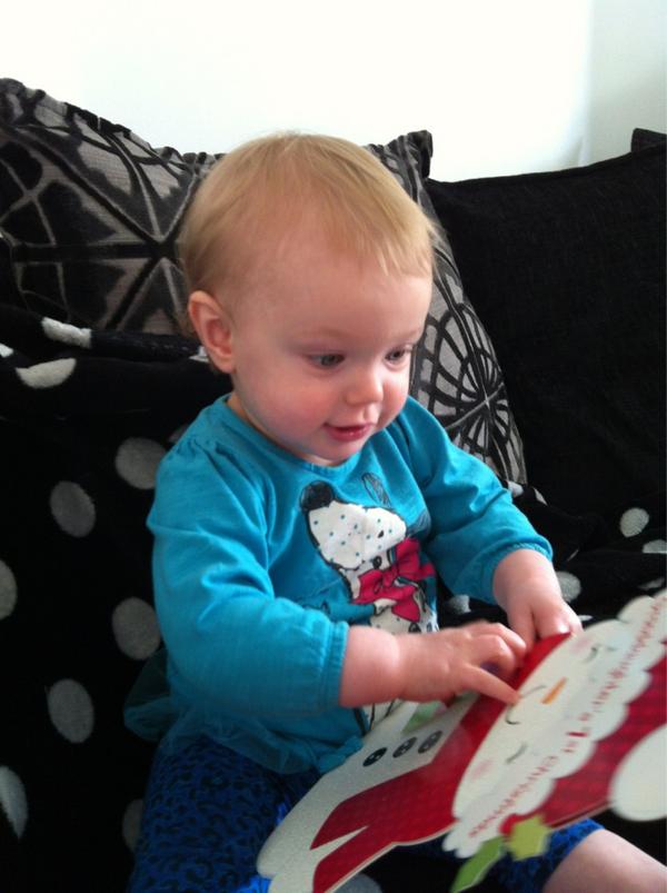 Blotties's tweet photo. Owwww my Christmas card #merrychristmas http://t.co/cdRKlZI0