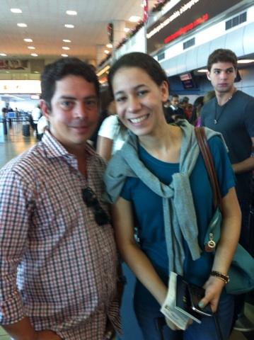 LuisTellerZ's tweet photo. La musi y yo http://t.co/piwEpfE4