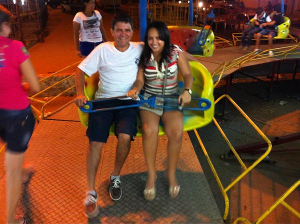 MonaraAlvesG's tweet photo. Diversão !! http://t.co/MbQGZI7N