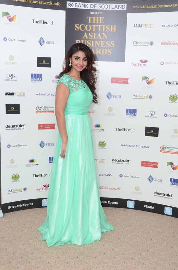 FabScotland's tweet photo. Host Maryam Khan @Scottish Asian Business Awards dressed by Fabulosity Boutique http://t.co/GI3CyACI