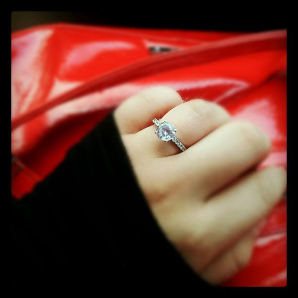 TaniahXOXO's tweet image. He liked it so he put a ring on it. #OfficiallyEngaged