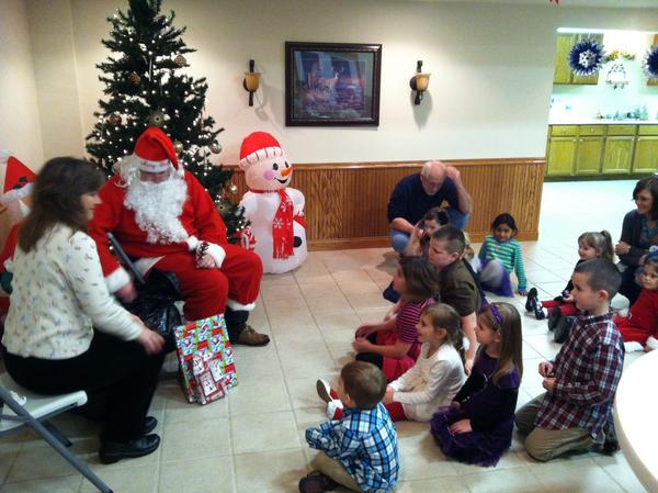 Yeaaaa... When I'm being asked to play Santa on the spot must mean its time to start hanging out with <a href="/JoeyLussier/">Joey</a> #gym