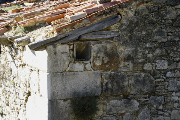 Avinsilona's tweet image. Detall del graner al mas de les Pruneres de #Vallibona #ElsPorts Foto #ManuelSerret #RuralHeritage
