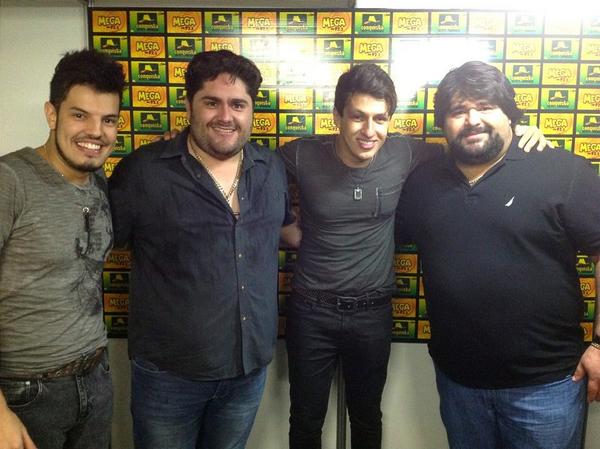 JCesareAdriano's tweet image. Juntos com César Menotti e Fabiano (@cmf_oficial)  no Ribeirão Country Fest :D #rcf #vaigatinha #coracaosoquervoce