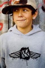 SkyeeHalls's tweet photo. This Is My Wallpaper On My Ipod Its Of @CJHardman AKA Lil Chris http://t.co/IVGL7Z2r