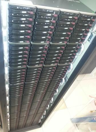 Cada uno de los racks tiene 720 terabytes de almacenamiento.