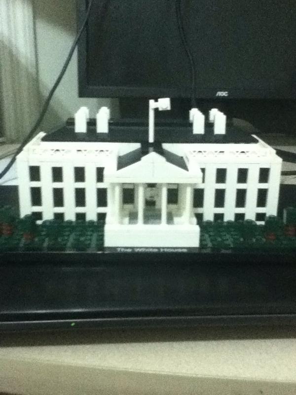 TrentSims2's tweet image. Too much time on my hands hahaha #FunWithLegos