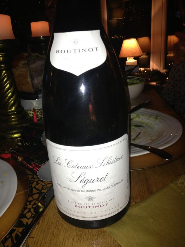julianchell's tweet photo. To finish a magnum if seguret courtesy of #worth brothers and a fantastic chicken gammon pistachio pie from my wife http://t.co/xbces4za