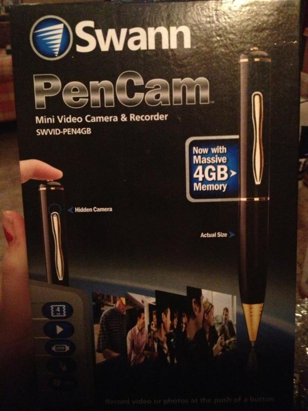 Helenkathleenpr's tweet image. From ma bro, brilliant for my journalism antics! Hehehe #spykid