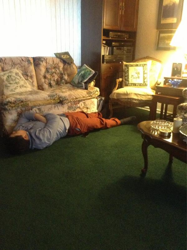 awkite's tweet image. Post Christmas Day lunch ... #foodcoma