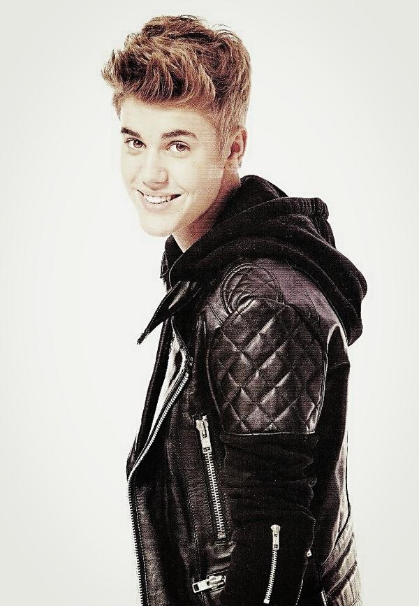 myIifewithbiebs's tweet photo. Hey Bieber. @justinbieber http://t.co/XyDV8v5E