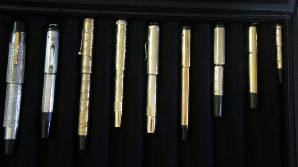 Sibarittas's tweet photo. BEAUTIFUL VINTAGE MONTBLANC SAFETIES ! http://t.co/UQtLNqRr