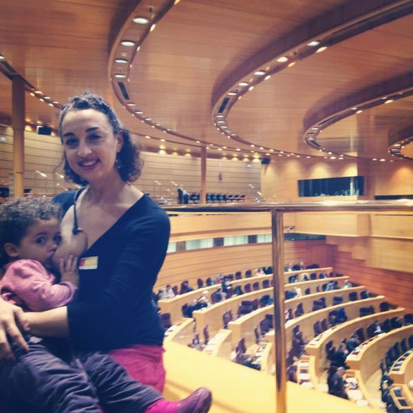 doulalaspalmas's tweet photo. En el Senado! Hoy se vota esta moción que surge de Azaral y Doula Lp para mejorar protocolo de bbs/niñoshospitalizados http://t.co/jy6TrVRX