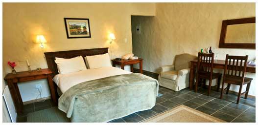 edge_hogsback's tweet image. Looking for simple overnight accommodation on a long journey - The Edge offers en suite bed &amp;amp; breakfast accommodation.