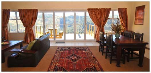 edge_hogsback's tweet image. Stunning views from Cliffside Cottage @ The Edge - more info: theedge-hogsback.co.za/accommodation/…