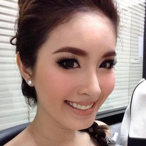 darastarclub's tweet photo. ปอย ตรีชฎา 
จาก Instagram: poydtreechada http://t.co/DtFg8cfj