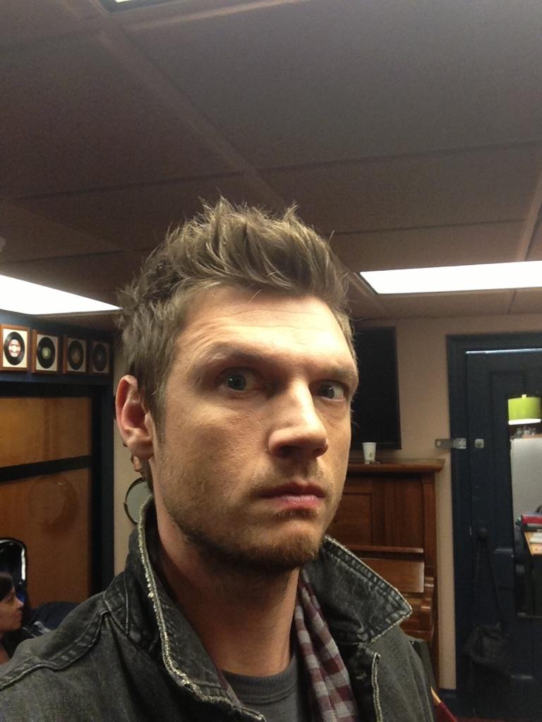 Nick Carter on Twitter "Minutes away from performing on jimmyfallon