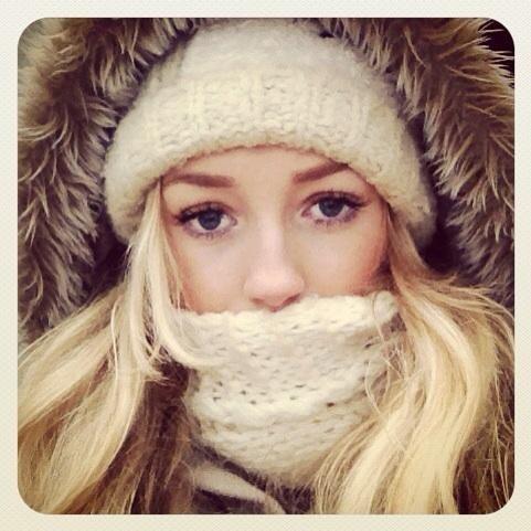 Nails_by_Sammie's tweet image. @PremierModels @TheModelAgency what do you think of my daughter :) #potentialmodel  ???