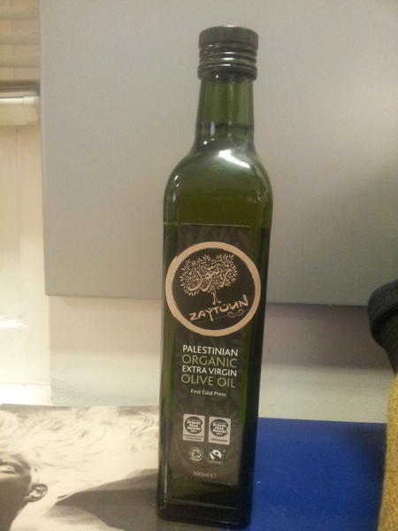 ckbmccormack's tweet photo. Palestinian olive oil #zaytoun http://t.co/JVVXzKHB