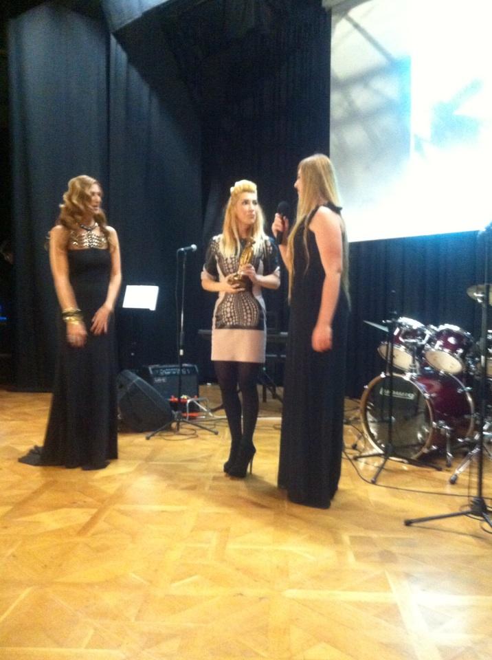 A-lYfFeCcAAQVMP.jpg:large