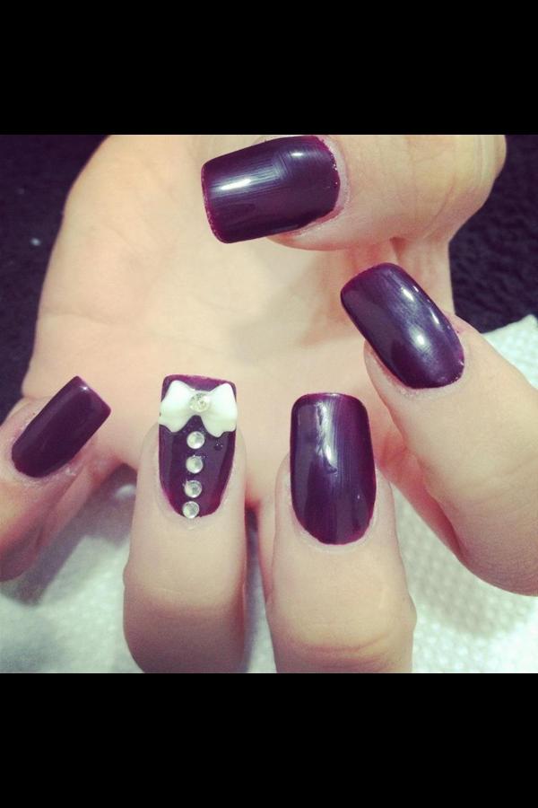 DollysBolton's tweet image. TUXEDO design Nails, Perfect for this time of year £30 #Pretty #Funkynails #lotsofcolours