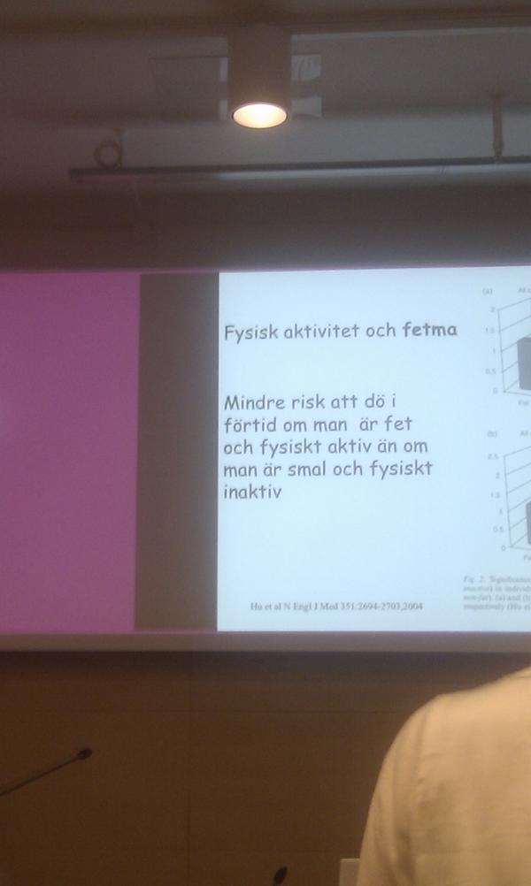 sof_joh's tweet image. Jag sitter på föreläsning där alla slides är skrivna i mitt favotypsnitt... not!