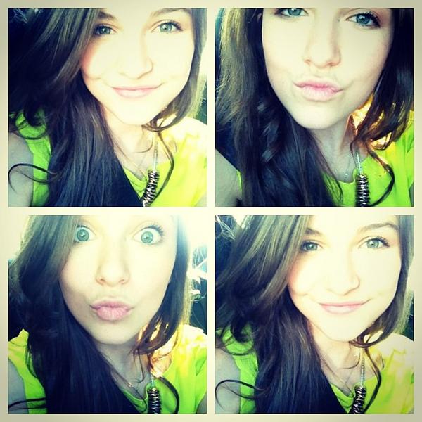 ElleWSource's tweet image. Beautiful elle @iloveuelle @Elle_WinterX @ElleWinterFans1 @EllewinterX