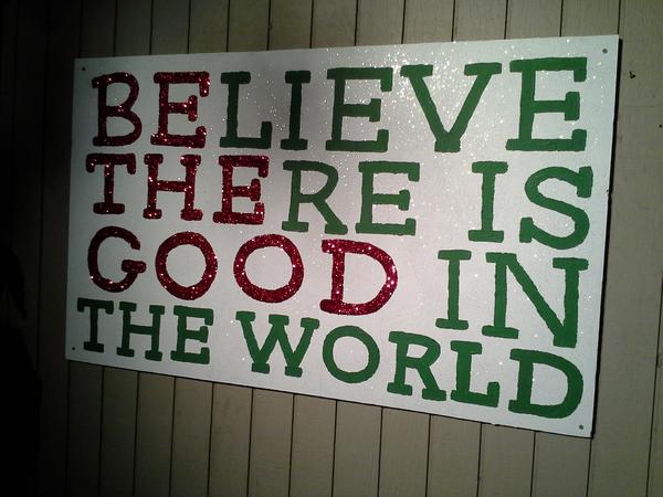 I like this sign I saw at the zoo #BeTheGood