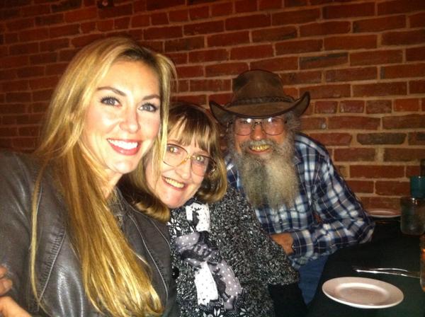 Jessica Robertson on X: "Me, #Si & his sweet WIFE Christine @Mrs.Kay\