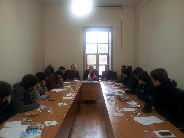 idsborg's tweet photo. .@GencIDSB Yönetim Kurulu Toplantısı Gen. Sek. @AvAliKurt'un katılımıyla gerçekleşti @cihadterzioglu @cihangirisbilir http://t.co/ZRD2grSp