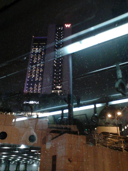 onmi's tweet photo. 晚上睡這了 http://t.co/y6vskjG2